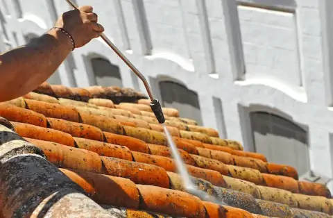 Nettoyage de toitures - Tarcenay-Foucherans